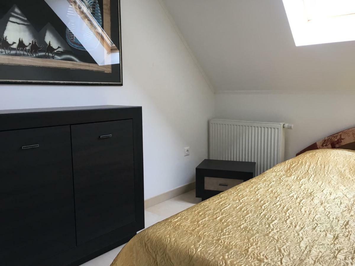 Marilyn Apartman Gyenesdiás Екстериор снимка